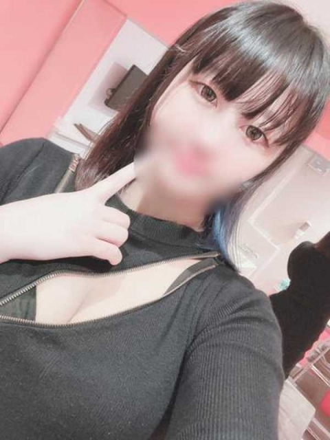 うい3
